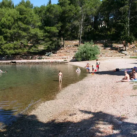 Stari Grad 8780a Апартаменты