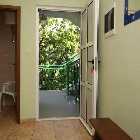 Stari Grad 8780a *